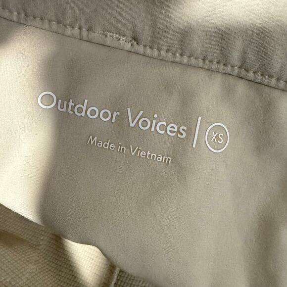 Outdoor Voices Women's RecTrek Pants Shorts Cargo Zip Off Convertible Cream XS - Picture 9 of 10